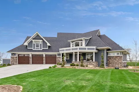 Exterior - 854 Beach Rd, Waconia, MN 55387 photo 2 of 29