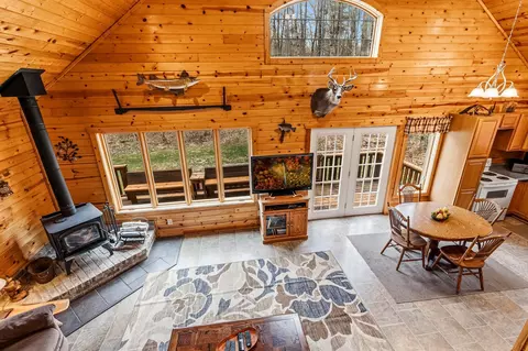 39611 Wilderness Ln, Hinckley, MN 55037