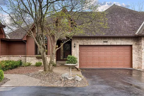 11075 56th Ave N, Plymouth, MN 55442