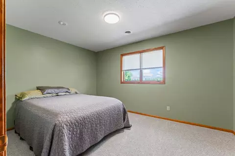 Bedroom - 4141 90th St NW, Oronoco, MN 55960 photo 2 of 5