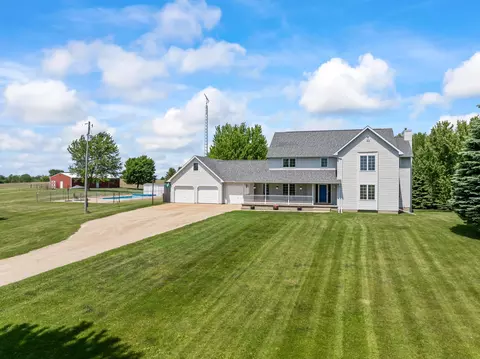 Exterior - 4141 90th St NW, Oronoco, MN 55960 photo 2 of 14