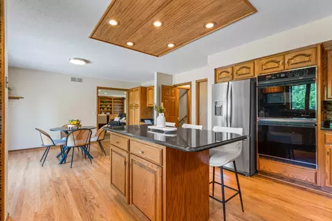 Kitchen - 4141 90th St NW, Oronoco, MN 55960 photo 4 of 6