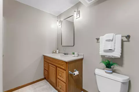 Bath - 4141 90th St NW, Oronoco, MN 55960 photo 7 of 7