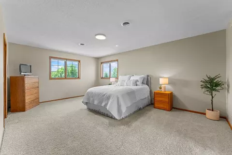 Bedroom - 4141 90th St NW, Oronoco, MN 55960 photo 1 of 5