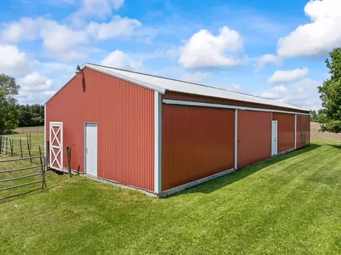 Exterior - 4141 90th St NW, Oronoco, MN 55960 photo 13 of 14