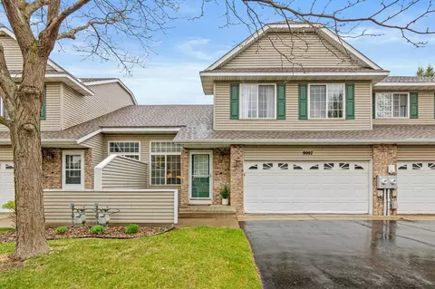 9997 Hamlet Ln S, Cottage Grove, MN 55016