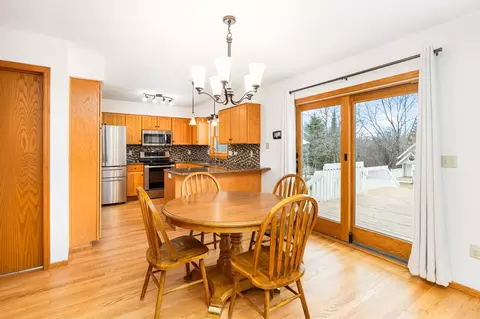 Dining - 4025 Stebner Rd, Hermantown, MN 55811 photo 1 of 2