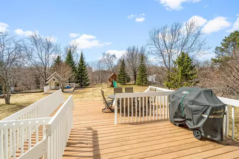 Exterior - 4025 Stebner Rd, Hermantown, MN 55811 photo 8 of 14
