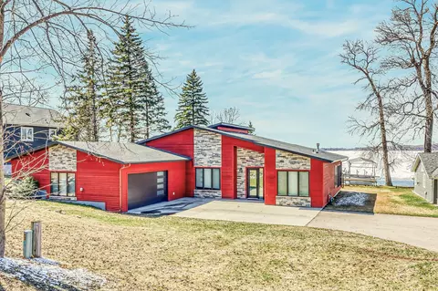 14184 Tradewinds Rd, Audubon, MN 56511