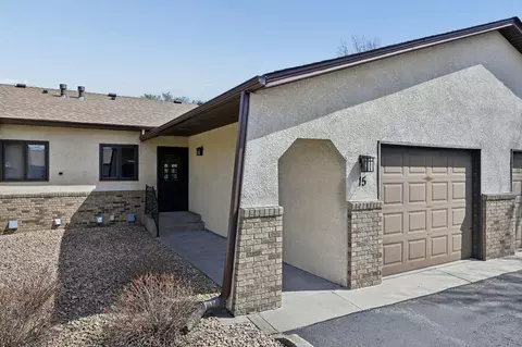 149 Riverview Dr #15, Monticello, MN 55362