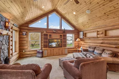 705 Leon St, Jordan, MN 55352