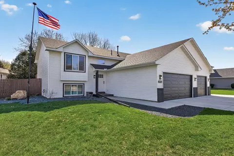 17558 Fieldcrest Ave, Farmington, MN 55024