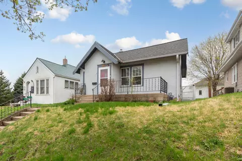 910 N 2nd St, Mankato, MN 56001
