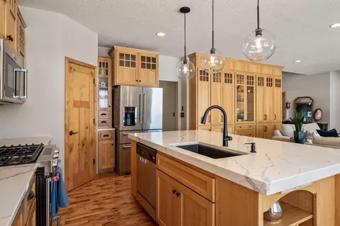 Kitchen - 19125 Harmony Ave, Rogers, MN 55374 photo 3 of 5