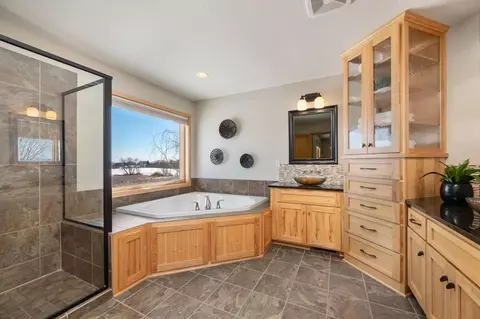 Bath - 19125 Harmony Ave, Rogers, MN 55374 photo 2 of 7