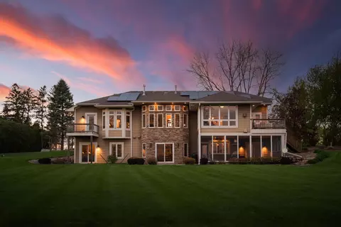 13815 Point Douglas Dr S, Hastings, MN 55033