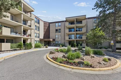 6650 Vernon Ave S #409, Edina, MN 55436