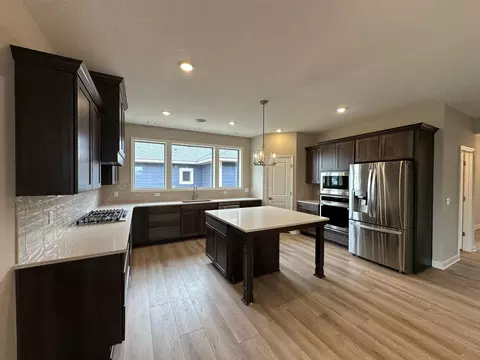 17710 Everest Ave, Lakeville, MN 55044