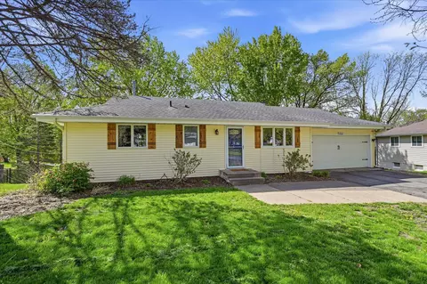 16062 Cambridge Cir SE, Prior Lake, MN 55372