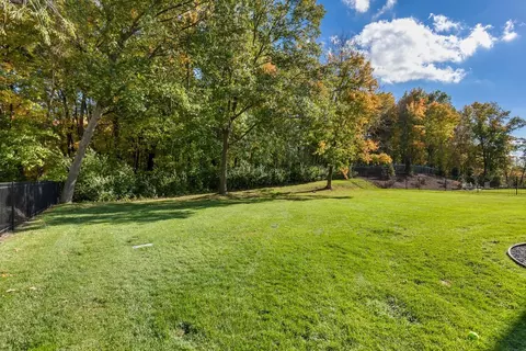 Exterior - 6505 Hawks Pointe Ln, Excelsior, MN 55331 photo 9 of 9