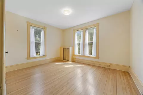 Bedroom - 1121 4th Ave S, Fargo, ND 58103 photo 6 of 13