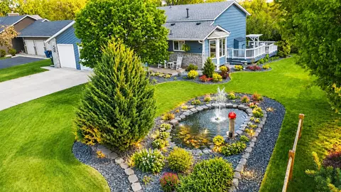 8258 169th St W, Lakeville, MN 55044