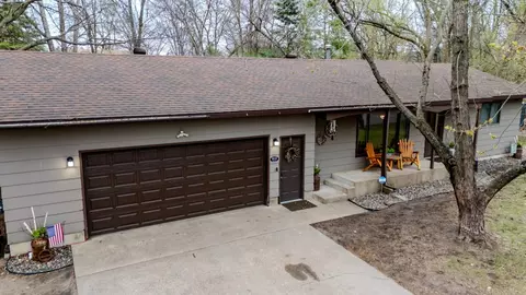 812 8th St NE, Little Falls, MN 56345