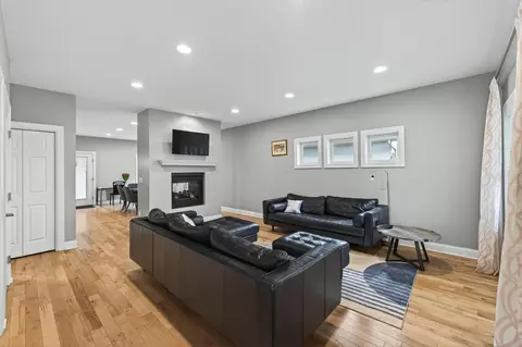 4304 Stevens Ave, Minneapolis, MN 55409