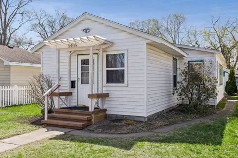 5409 Fremont Ave N, Brooklyn Center, MN 55430