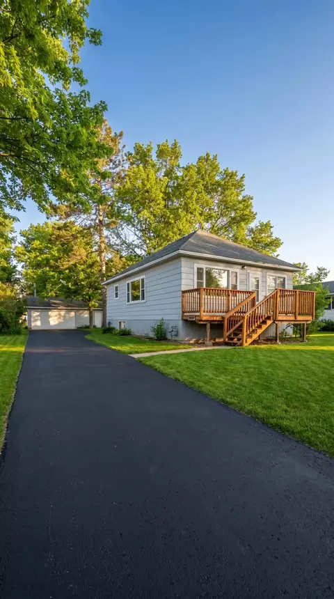 2721 Bixby Ave NE, Bemidji, MN 56601