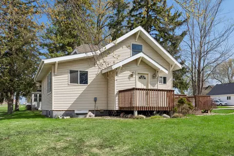 532 2nd Ave NW, Lonsdale, MN 55046