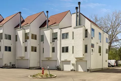 3049 Lake Shore Dr #A, Minneapolis, MN 55416