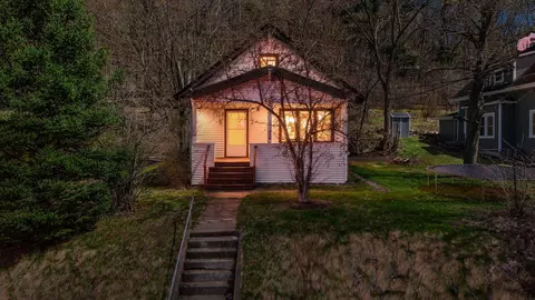 320 S Adams St, Saint Croix Falls, WI 54024