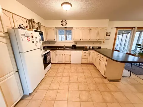 Kitchen - 5606 53rd Ave N, Harwood, ND 58042 photo 2 of 3