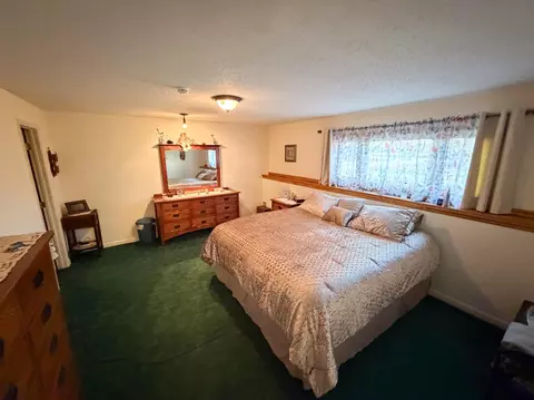 Bedroom - 5606 53rd Ave N, Harwood, ND 58042 photo 4 of 6