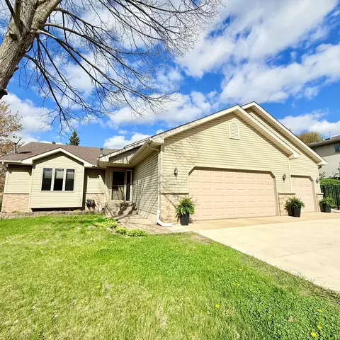 1978 Neal St, Red Wing, MN 55066