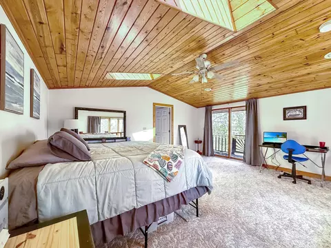 Bedroom - 18286 Johnson Rd, Brainerd, MN 56401 photo 1 of 5