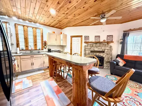 Kitchen - 18286 Johnson Rd, Brainerd, MN 56401 photo 6 of 6