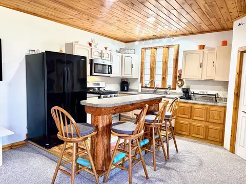 Kitchen - 18286 Johnson Rd, Brainerd, MN 56401 photo 1 of 6