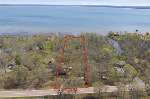 18286 Johnson Rd, Brainerd, MN 56401