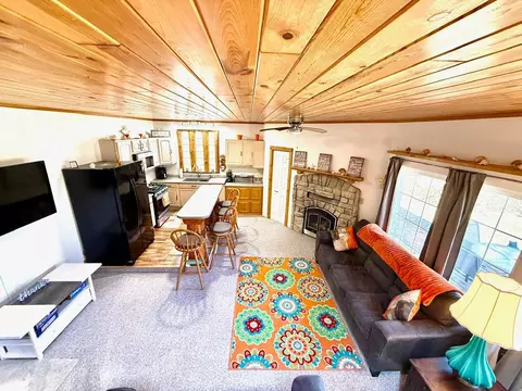 Living - 18286 Johnson Rd, Brainerd, MN 56401 photo 3 of 4