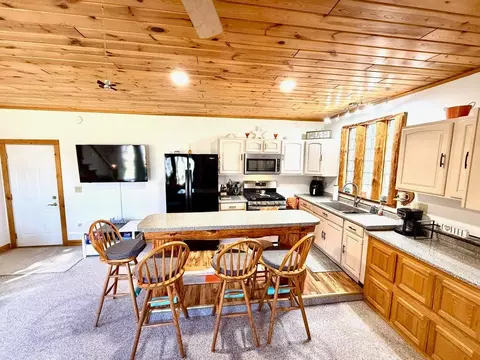 Kitchen - 18286 Johnson Rd, Brainerd, MN 56401 photo 5 of 6