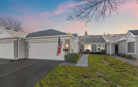 7556 Ojibway Park Bay, Woodbury, MN 55125