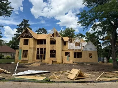 11044 Bell Oaks Estate Rd, Eden Prairie, MN 55347