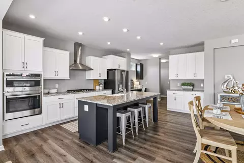 145 Maple Ter, Waconia, MN 55387