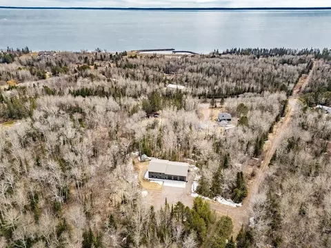 View/Area - 5174 Upper Peterson Rd, Duluth, MN 55804 photo 4 of 5
