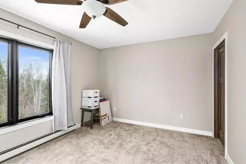 Bedroom - 5174 Upper Peterson Rd, Duluth, MN 55804 photo 6 of 6