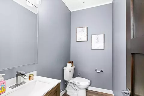 Bath - 5174 Upper Peterson Rd, Duluth, MN 55804 photo 4 of 4