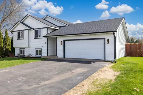 441 14th Ave, Baldwin, WI 54002