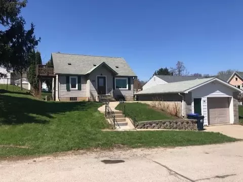 705 Rochelle Ave S, Lanesboro, MN 55949